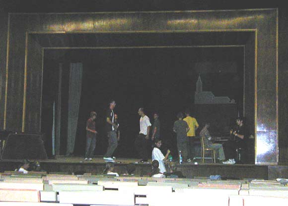 02-inside-the-centre.jpg